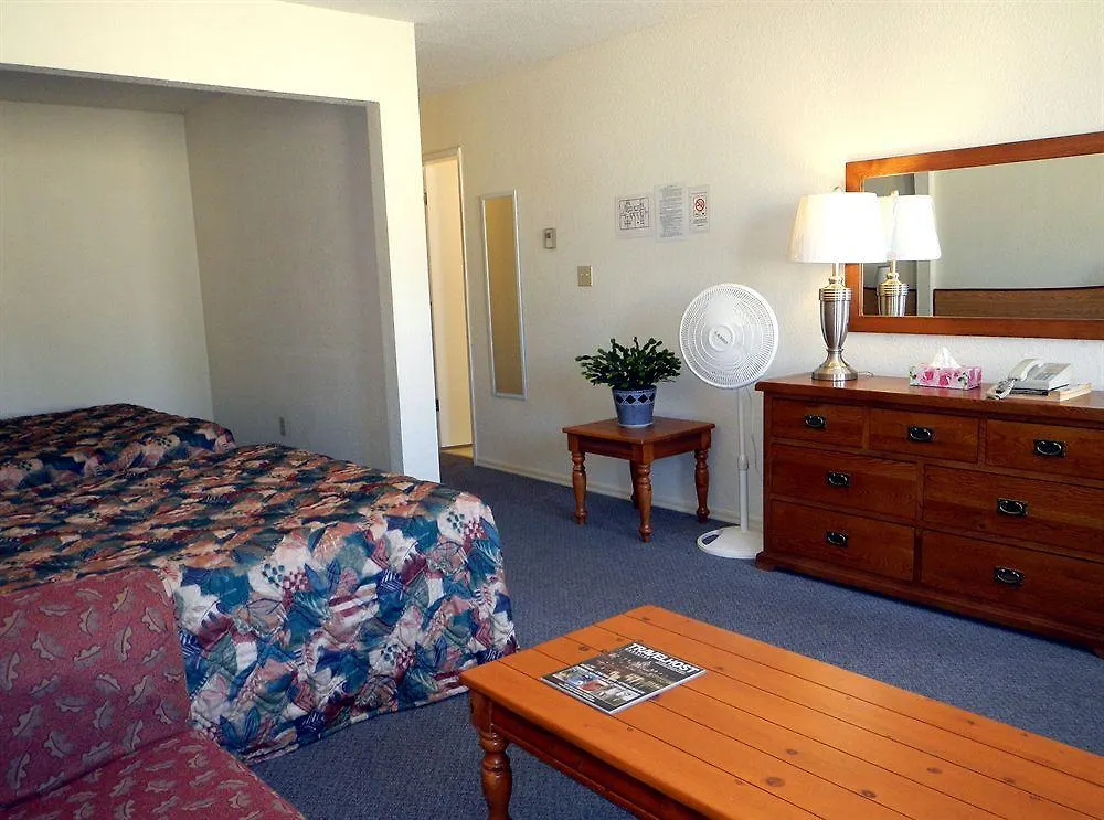 ויקטוריה Mayfair Motel 2*,  קנדה