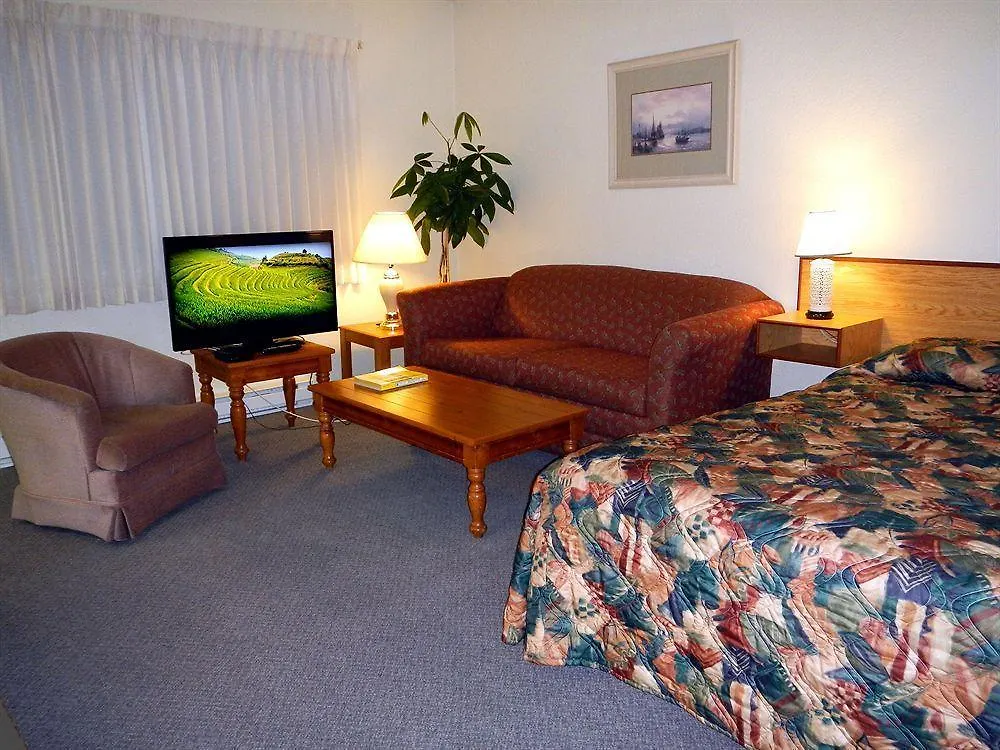 ויקטוריה Mayfair Motel 2*,